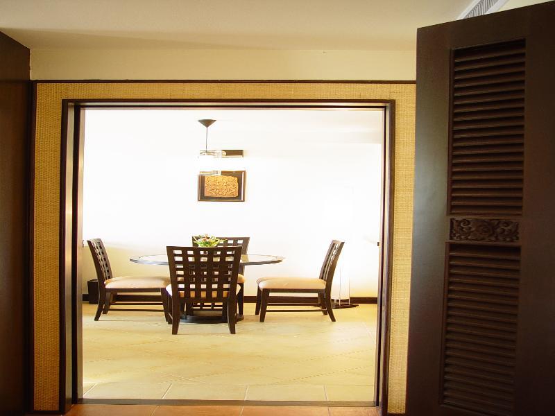 Avantika Boutique Hotel Patong Buitenkant foto