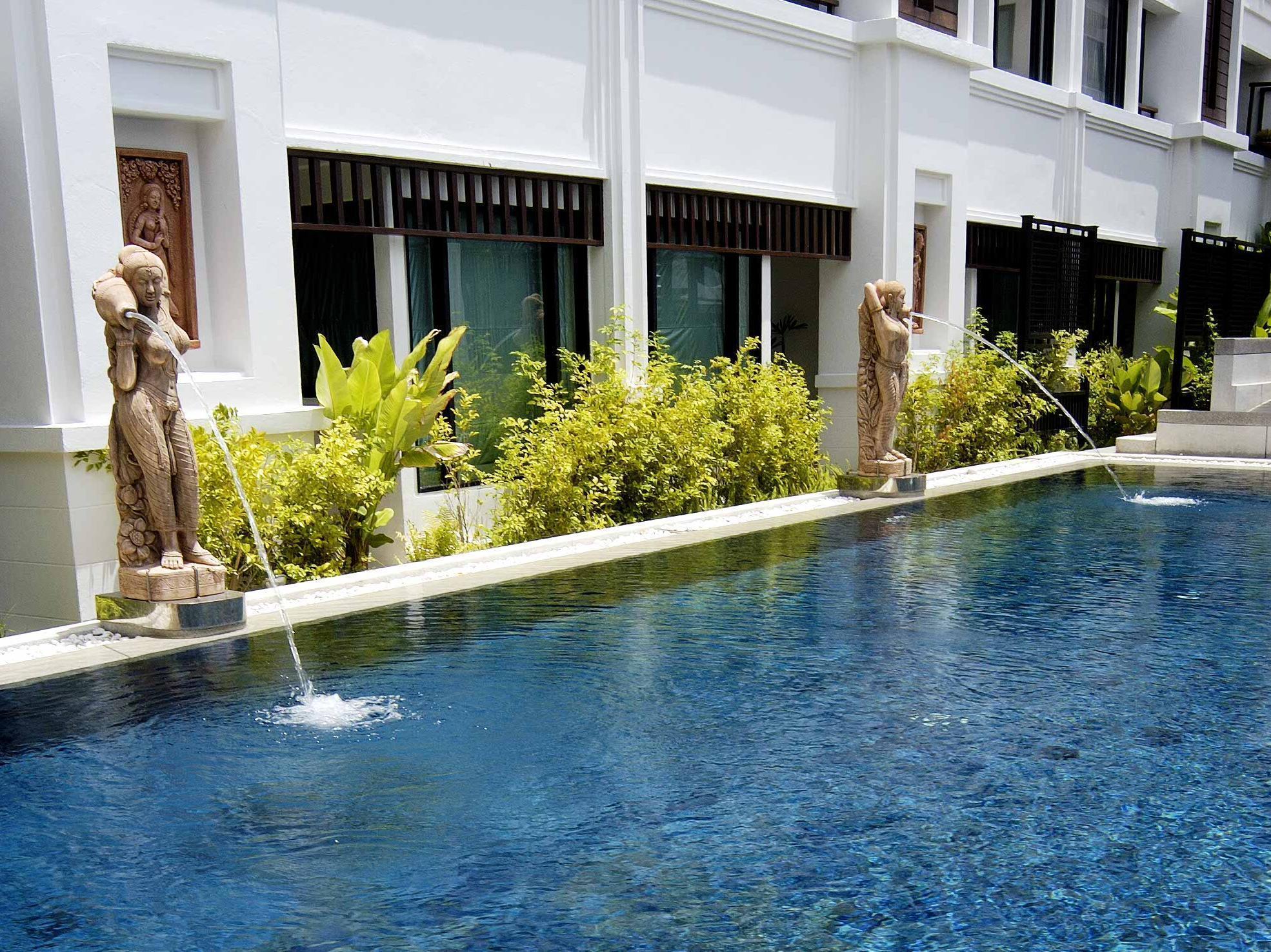 Avantika Boutique Hotel Patong Buitenkant foto