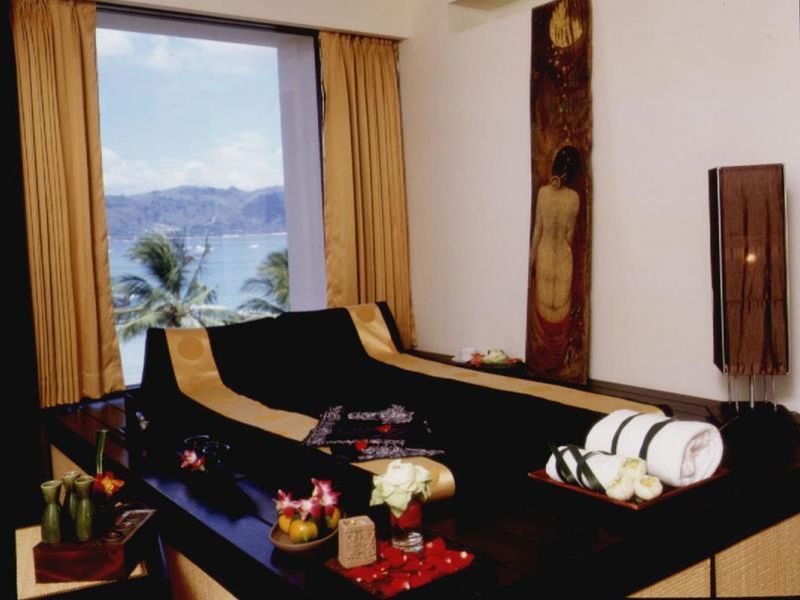 Avantika Boutique Hotel Patong Buitenkant foto