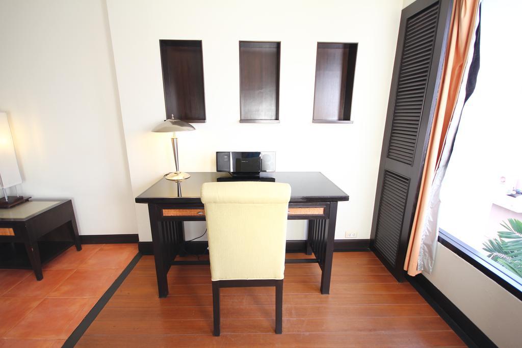 Avantika Boutique Hotel Patong Buitenkant foto